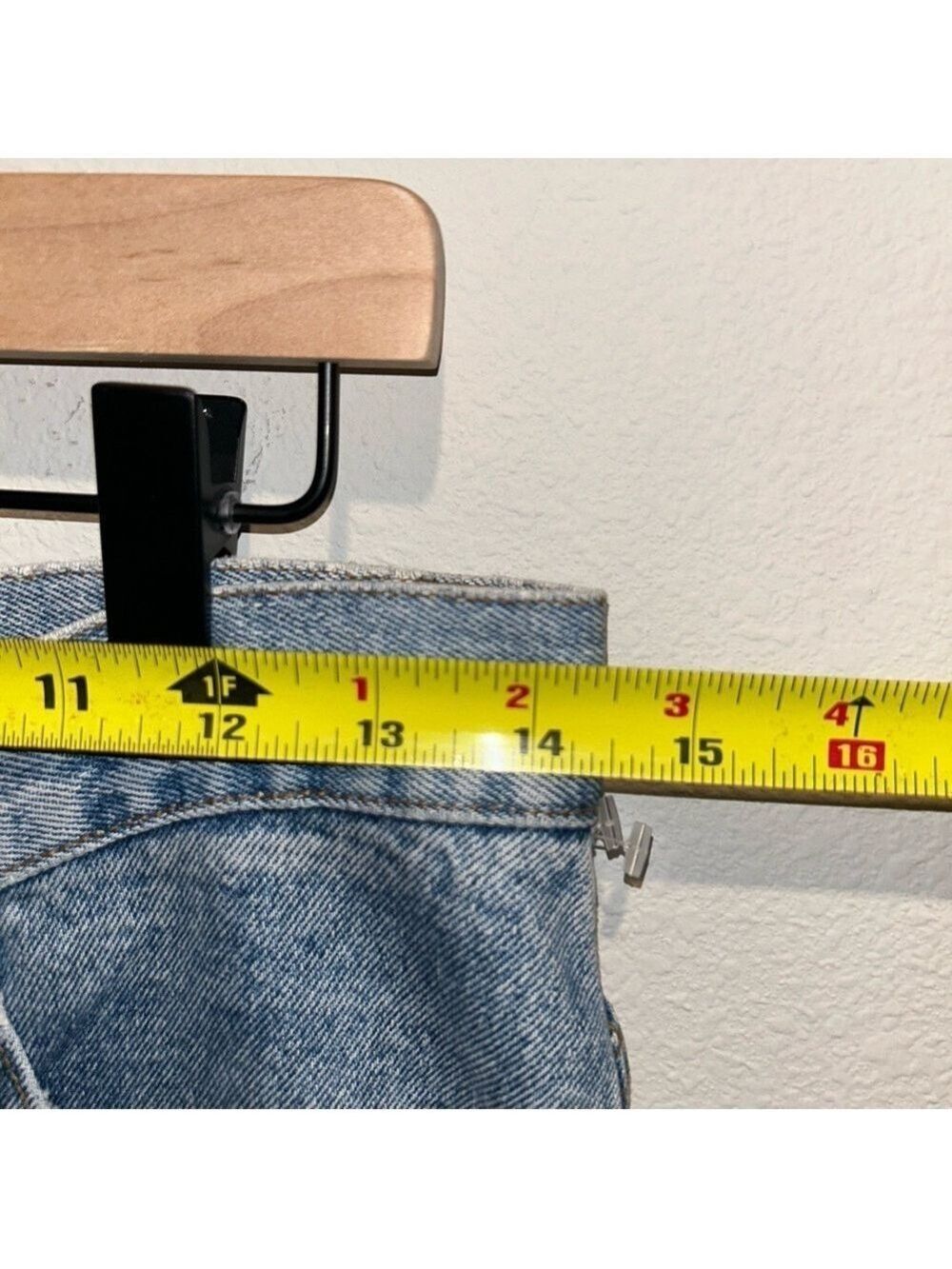 Vintage 90s Express Women’s Blue Jeans - High Rise, Slim Fit, Tapered Leg - Picture 8 of 9